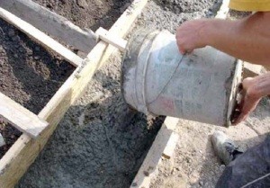 Кирпичные столбы для забора своими руками: пошаговая инструкция