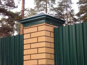 Кирпичные столбы для забора своими руками: пошаговая инструкция