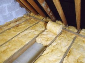 
Чем лучше утеплить потолок бани		