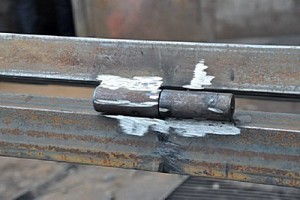 Калитка из металлопрофиля своими руками &ndash; схема + порядок выполнения работы