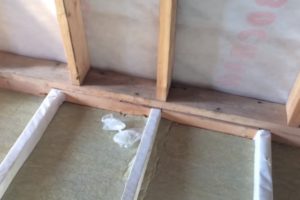 Утепление пола в каркасном доме: инструкция и каких ошибок нужно не допускать