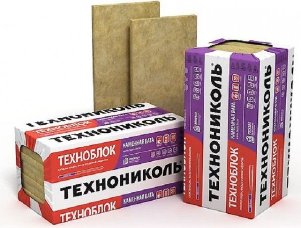 Утеплитель для стен внутри дома на даче: какой лучше выбрать и какой толщины он должен быть Утеплитель для стен внутри дома на даче: какой лучше выбрать и какой толщины он должен быть