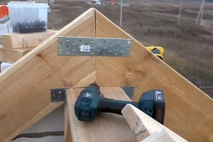 Установка стропил двухскатной крыши своими руками: пошаговая инструкция Установка стропил двухскатной крыши своими руками: пошаговая инструкция