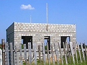 Как сделать фронтон двухскатной крыши: разновидности, инструкция по возведению Как сделать фронтон двухскатной крыши: разновидности, инструкция по возведению