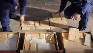Монтаж искусственного камня своими руками: пошаговая инструкция по облицовке Монтаж искусственного камня своими руками: пошаговая инструкция по облицовке