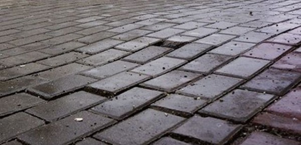 Как сделать отмостку вокруг дома своими руками: пошаговая инструкция