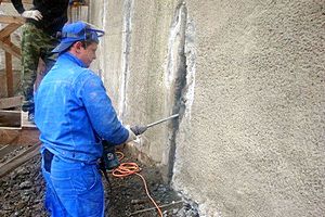 Покраска фасада дома: виды материала, инструкции
