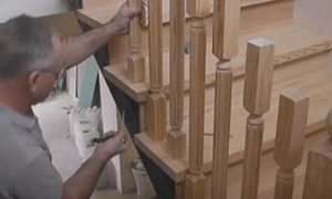 Установка балясин на деревянную лестницу своими руками: пошаговая инструкция Установка балясин на деревянную лестницу своими руками: пошаговая инструкция