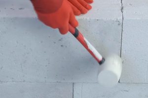Клей пена для газобетонных блоков Клей пена для газобетонных блоков
