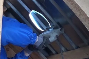 Монтаж дымохода из сэндвич труб через крышу: пошаговая инструкция