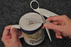 Как наточить ножницы самостоятельно в домашних условиях Как наточить ножницы самостоятельно в домашних условиях