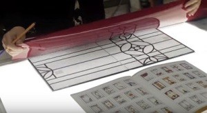 Витраж на стекле своими руками: пошаговые инструкции Витраж на стекле своими руками: пошаговые инструкции
