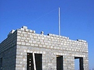 Как сделать фронтон двухскатной крыши: разновидности, инструкция по возведению Как сделать фронтон двухскатной крыши: разновидности, инструкция по возведению