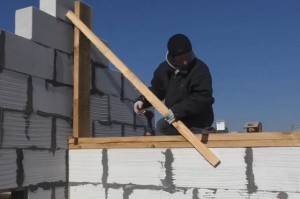 Установка стропил двухскатной крыши своими руками: пошаговая инструкция Установка стропил двухскатной крыши своими руками: пошаговая инструкция