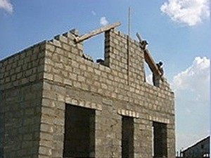 Как сделать фронтон двухскатной крыши: разновидности, инструкция по возведению Как сделать фронтон двухскатной крыши: разновидности, инструкция по возведению