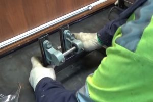 Самодельные станки и приспособления для домашней мастерской: изготавливаем своими руками Самодельные станки и приспособления для домашней мастерской: изготавливаем своими руками