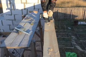 Мауэрлат на газобетон без армопояса: пошаговое инструкция по креплению с фото Мауэрлат на газобетон без армопояса: пошаговое инструкция по креплению с фото