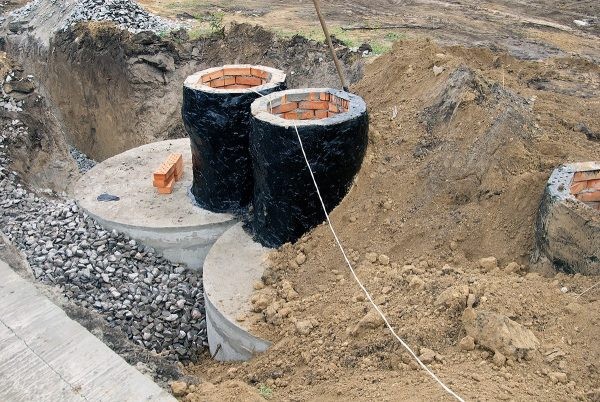 Устройство септика для частного дома: виды, особенности, монтаж Устройство септика для частного дома: виды, особенности, монтаж