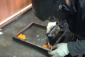 Самодельные станки и приспособления для домашней мастерской: изготавливаем своими руками Самодельные станки и приспособления для домашней мастерской: изготавливаем своими руками