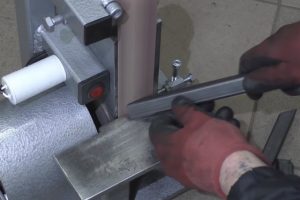 Самодельные станки и приспособления для домашней мастерской: изготавливаем своими руками Самодельные станки и приспособления для домашней мастерской: изготавливаем своими руками