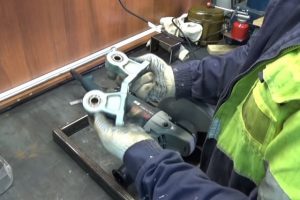 Самодельные станки и приспособления для домашней мастерской: изготавливаем своими руками Самодельные станки и приспособления для домашней мастерской: изготавливаем своими руками