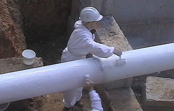 Теплоизоляция для труб отопления на открытом воздухе: виды материалов Теплоизоляция для труб отопления на открытом воздухе: виды материалов