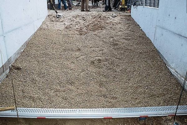 Пол в гараже своими руками: подробная инструкция с фото