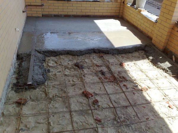 Пол в гараже своими руками: подробная инструкция с фото